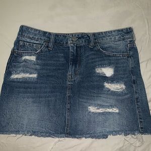 Rubbed blue denim skirt❤️